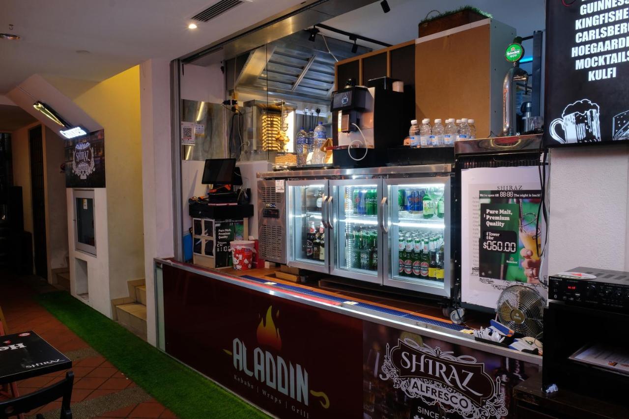 Single Sharing Room And Short Hours Stay At Sandpiper Hotel Singapura Exterior foto