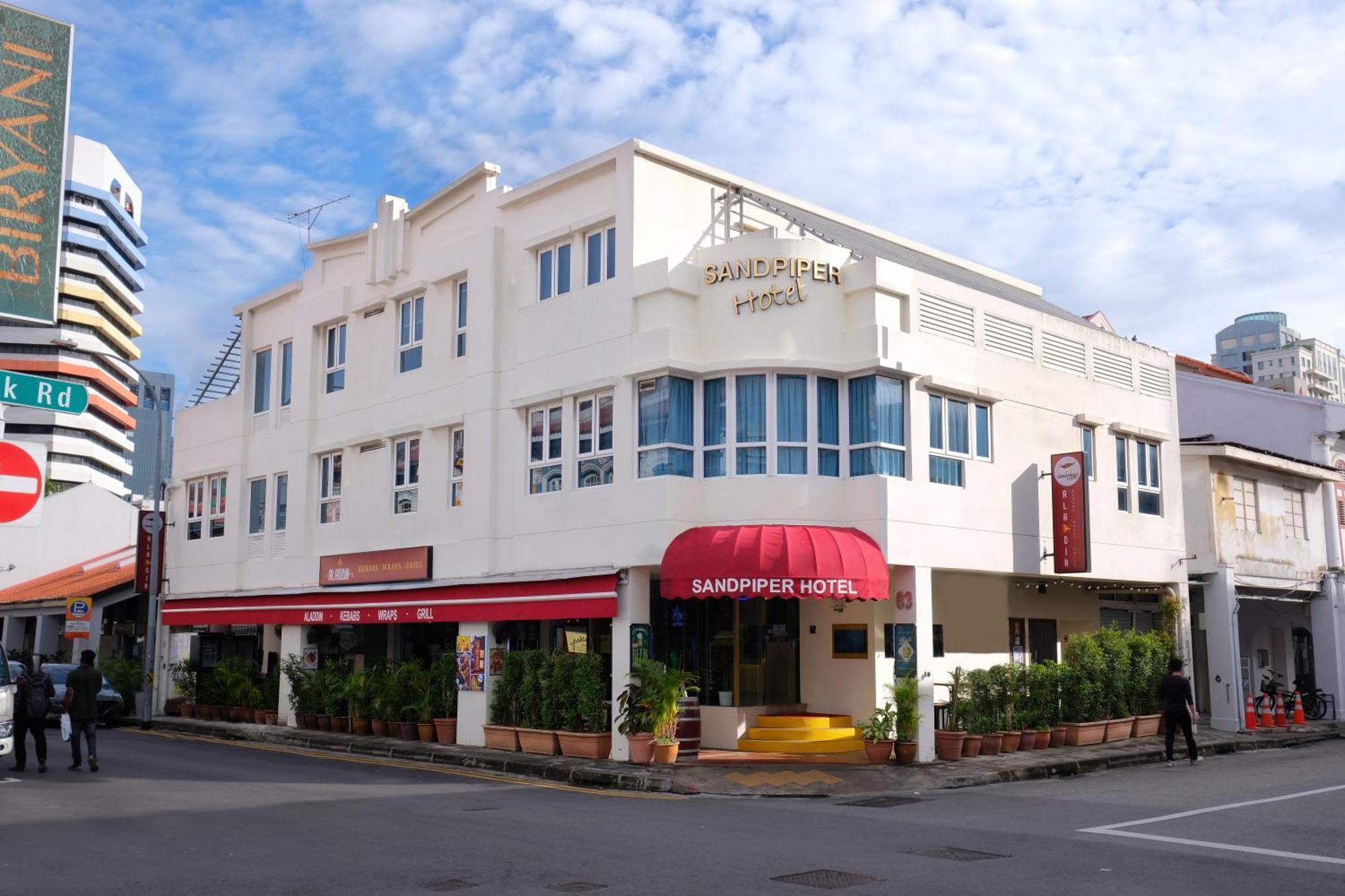 Single Sharing Room And Short Hours Stay At Sandpiper Hotel Singapura Exterior foto